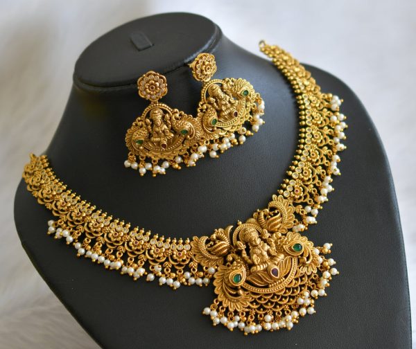 Gold Laxmi Choker Necklace With Pearls